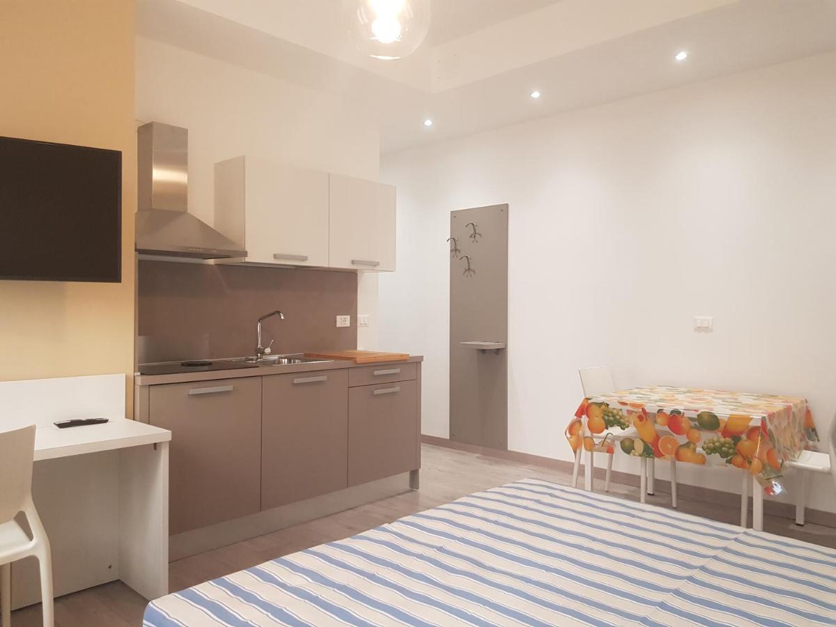 Cristina sweet home Savona Buitenkant foto