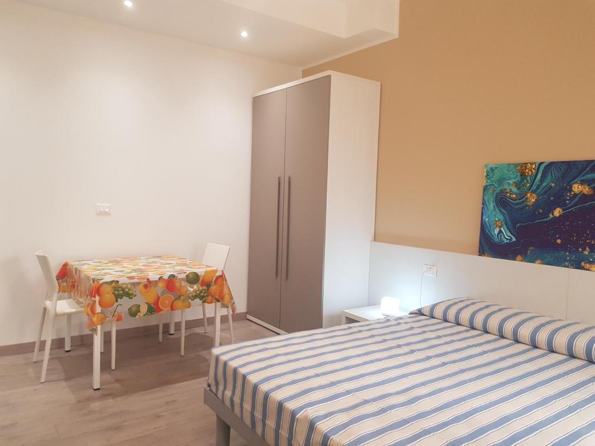 Cristina sweet home Savona Buitenkant foto